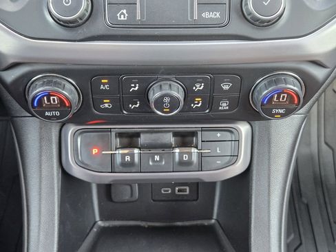 Used 2020 GMC Acadia AT4 w/ Driver Alert Package II AWD/4WD image 16