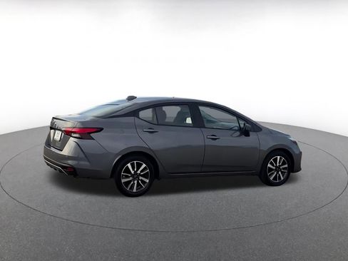 Used 2025 Nissan Versa SV image 14