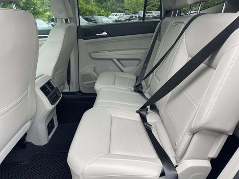 Certified 2022 Volkswagen Atlas SE FWD image 9