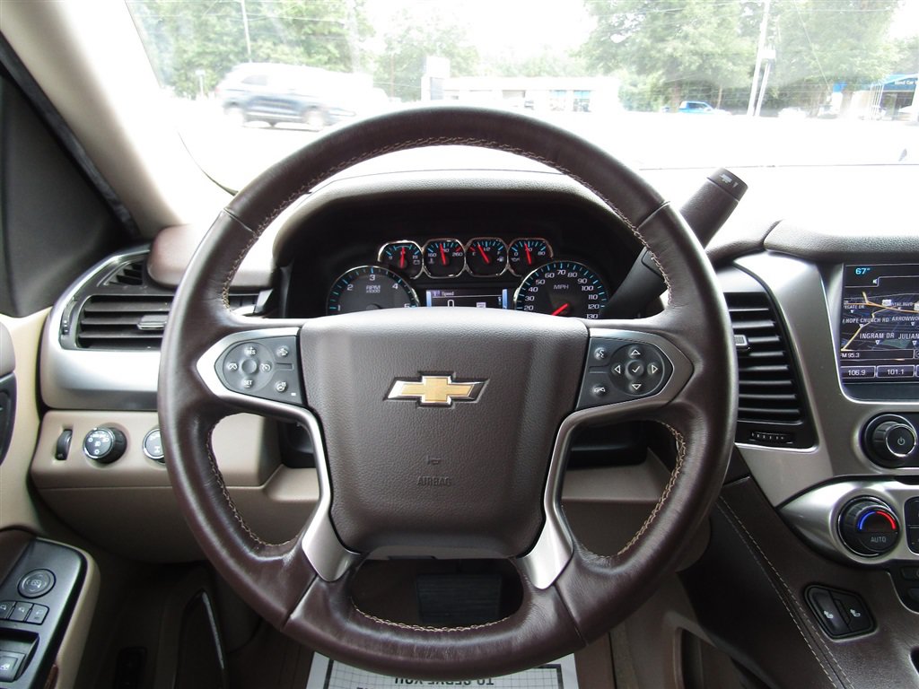 Used 2018 Chevrolet Suburban LT AWD/4WD image 29