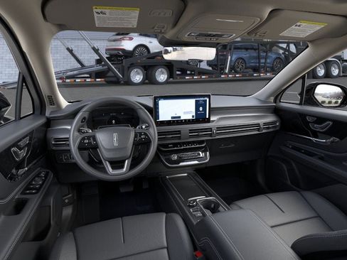 New 2026 Lincoln Corsair Premiere image 9