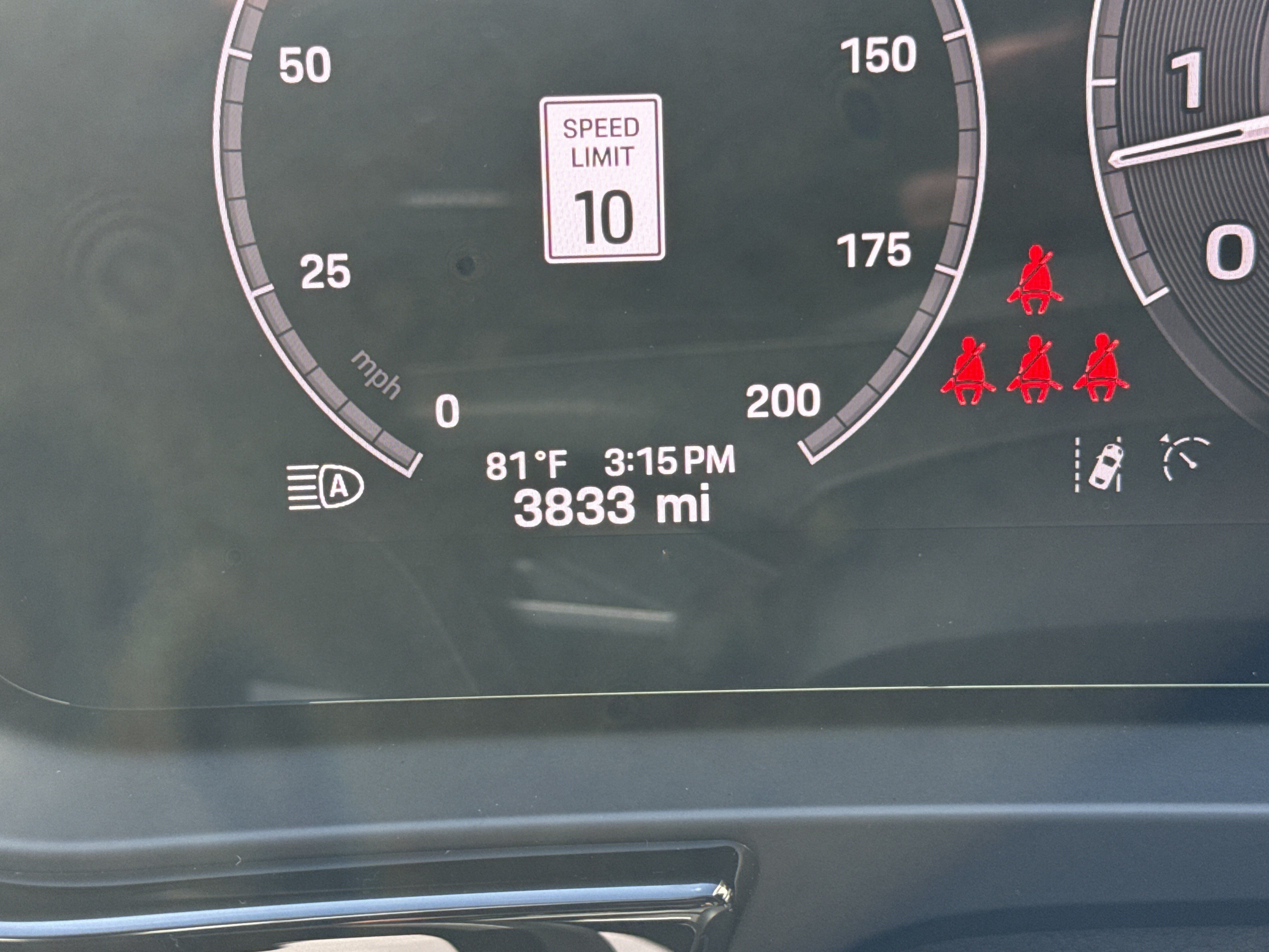 Used 2025 Porsche Cayenne S AWD/4WD image 32