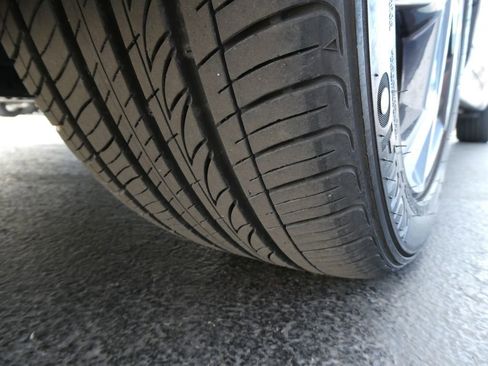 Used 2025 Hyundai Elantra Sport image 11