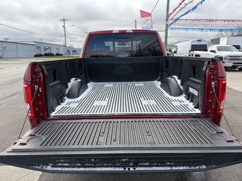 Used 2017 Ford F150 XLT w/ Equipment Group 302A Luxury image 9