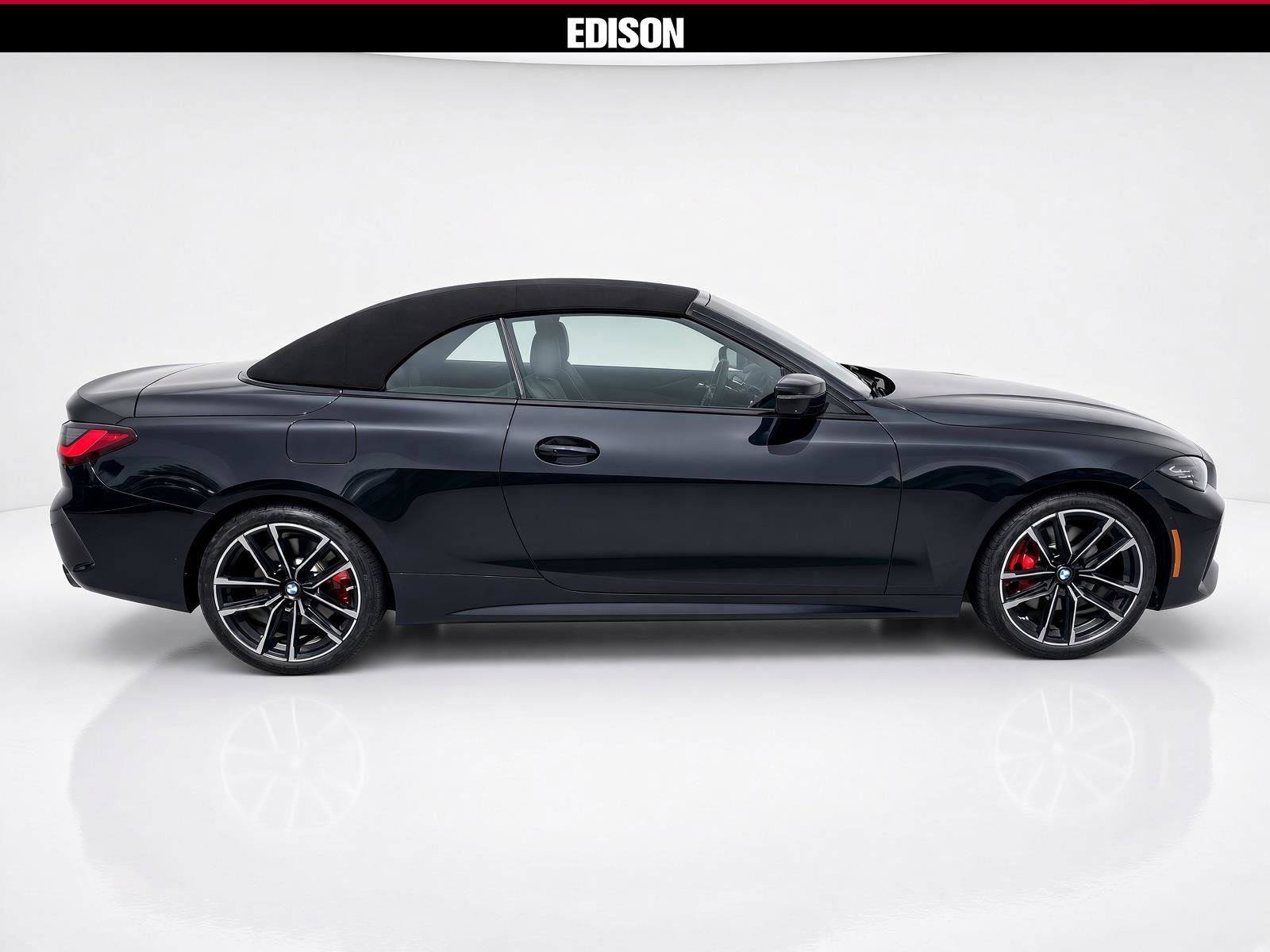 Used 2023 BMW 430i xDrive Convertible w/ M Sport Package AWD/4WD image 8
