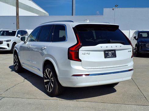 New 2026 Volvo XC90 B5 Core w/ Protection Package Premier image 5