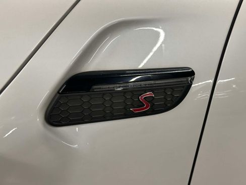Used 2024 MINI Cooper S w/ Signature Upholstery Package FWD image 11