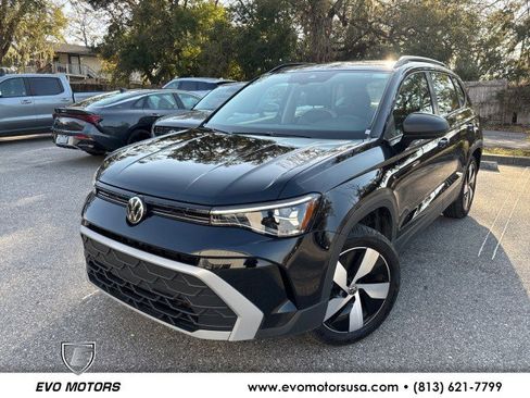 Used 2025 Volkswagen Taos S image 1