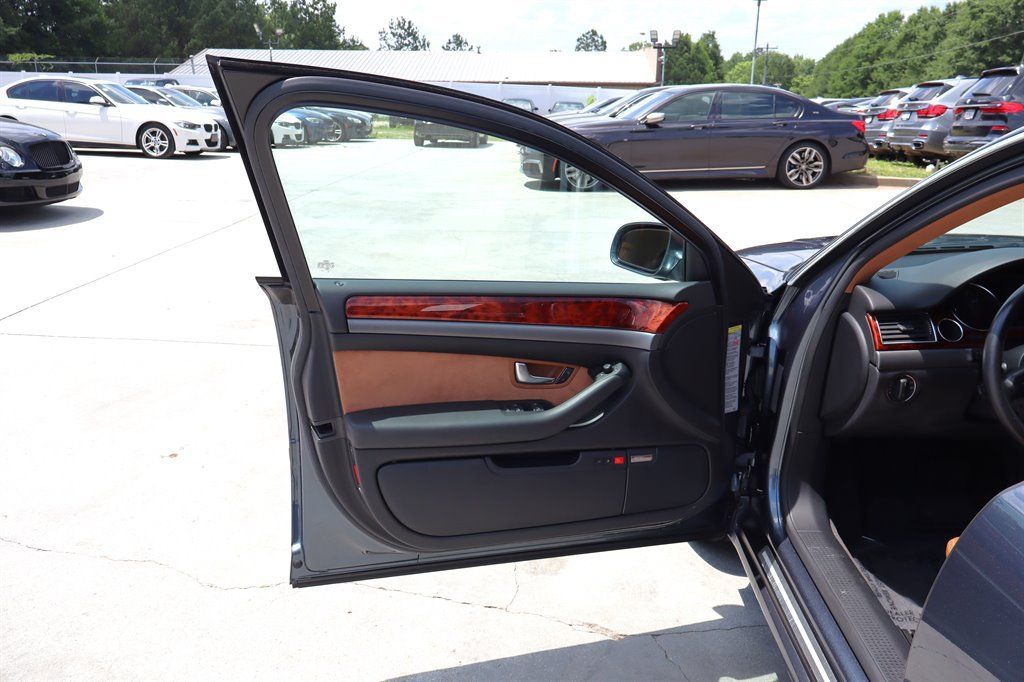 Used 2005 Audi A8 4.2 AWD/4WD image 38