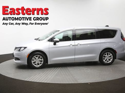 Used 2023 Chrysler Voyager LX FWD image 59