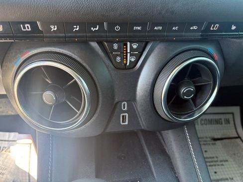 Used 2024 Chevrolet Blazer LT w/ Convenience Package FWD image 25