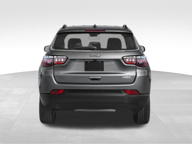 Used 2022 Jeep Compass Latitude w/ Convenience Group FWD image 8