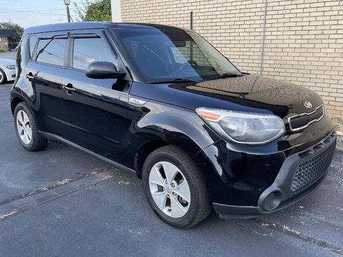 Used 2016 Kia Soul FWD image 7