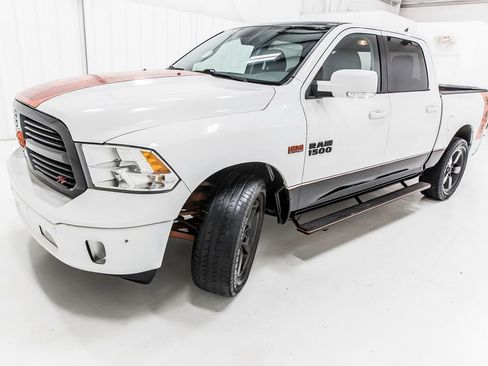 Used 2016 RAM 1500 Big Horn image 3