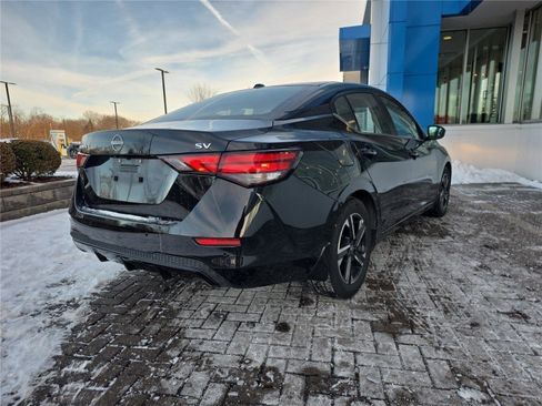 Used 2024 Nissan Sentra SV w/ All-Weather Package image 5