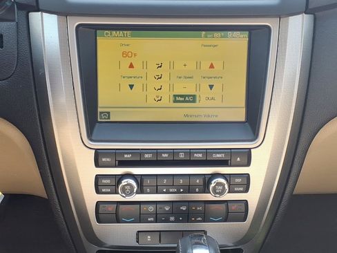Used 2010 Mercury Milan Premier FWD image 6