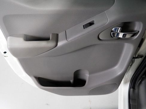 Used 2018 Nissan Frontier SV w/ Value Truck Package image 41