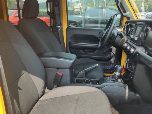 Used 2021 Jeep Wrangler Unlimited Sport AWD/4WD image 28