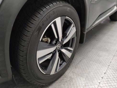 Used 2021 Nissan Rogue SL AWD/4WD image 31