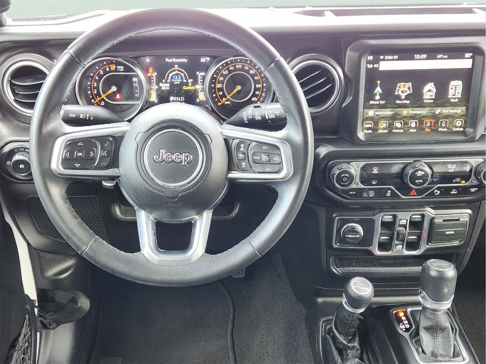 Used 2022 Jeep Wrangler Unlimited Sahara AWD/4WD image 29