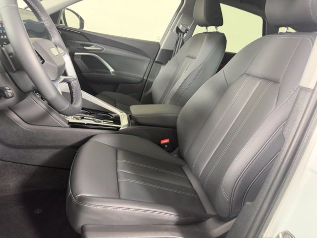 Certified 2025 Audi Q5 Premium w/ Convenience Package AWD/4WD image 19
