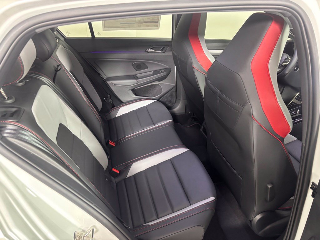 New 2026 Volkswagen GTI SE FWD image 12