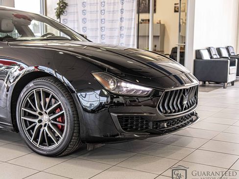 Used 2020 Maserati Ghibli image 4
