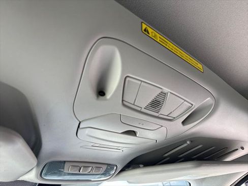 Used 2019 Ford Transit Connect XLT FWD image 22