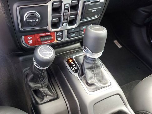New 2026 Jeep Gladiator Rubicon AWD/4WD image 25