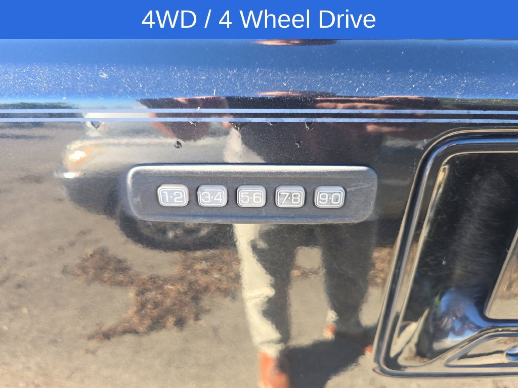Used 2013 Ford F250 Lariat w/ Chrome Pkg AWD/4WD image 7