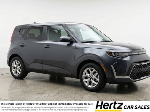 Used 2025 Kia Soul LX w/ LX Technology Package image 1