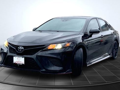 Used 2022 Toyota Camry TRD image 4