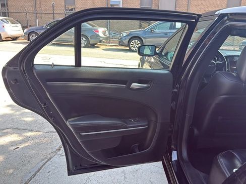 Used 2021 Chrysler 300 S RWD image 17