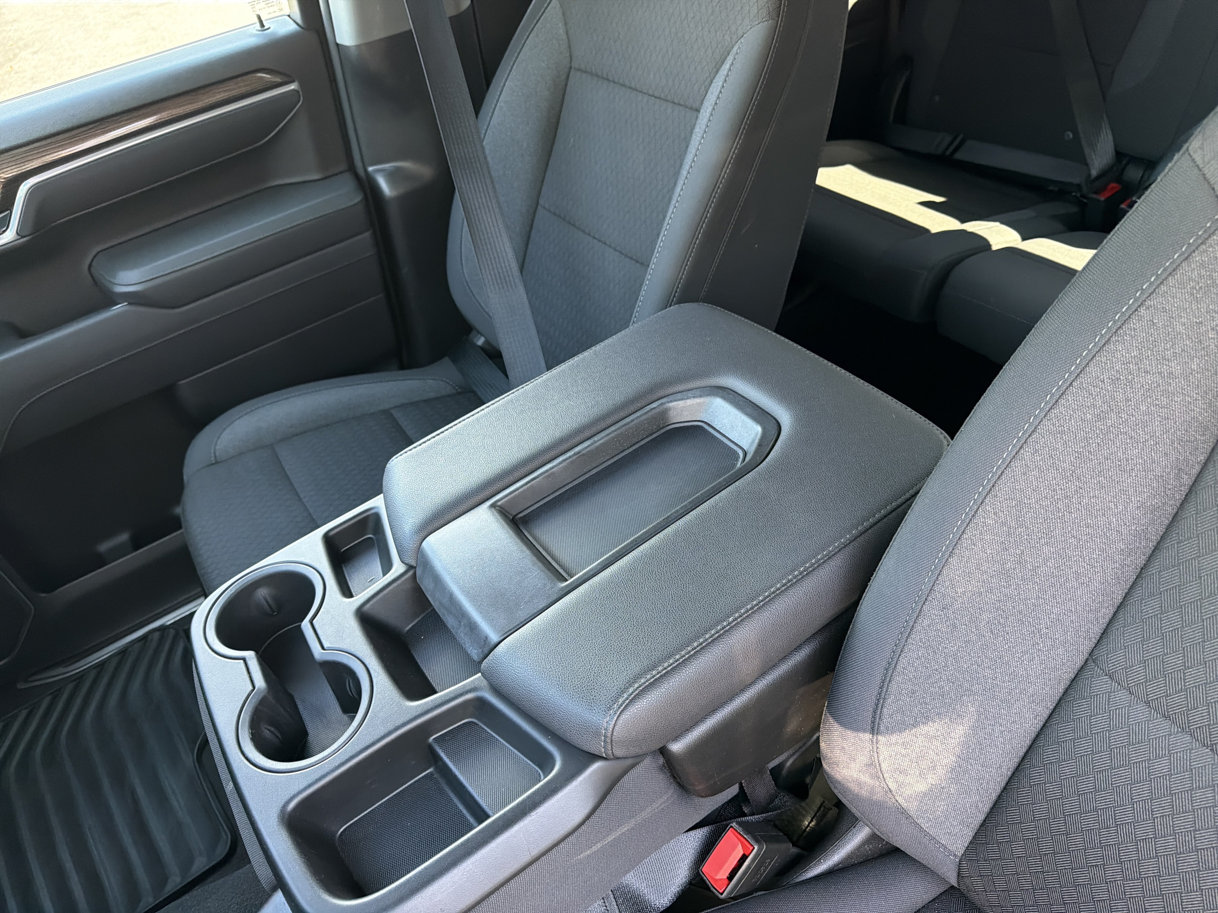Used 2026 Chevrolet Silverado 1500 RST AWD/4WD image 28