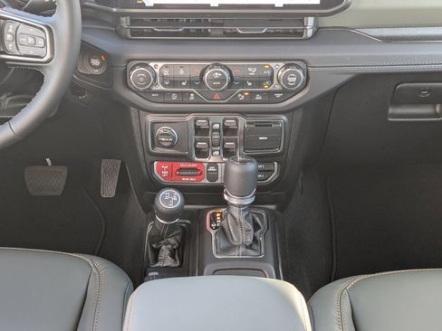 New 2026 Jeep Gladiator Mojave image 26