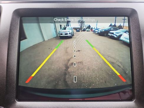 Used 2019 Jeep Cherokee Trailhawk image 27