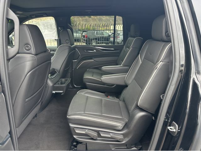 Certified 2024 Cadillac Escalade ESV Sport RWD image 27