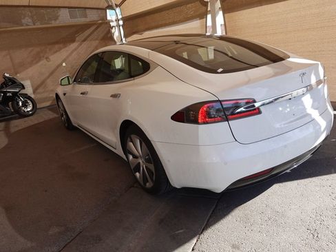 Used 2020 Tesla Model S Long Range AWD/4WD image 4