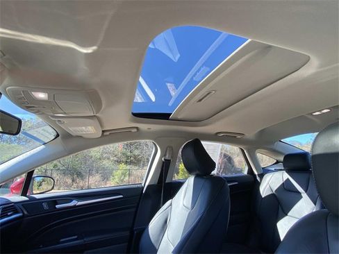 Certified 2020 Ford Fusion Titanium image 24