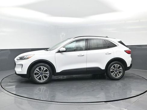 Used 2020 Ford Escape SEL image 4