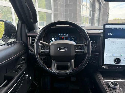 Used 2022 Ford Expedition Max Limited AWD/4WD image 41