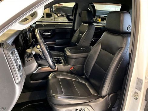 Used 2019 Chevrolet Silverado 1500 RST AWD/4WD image 10