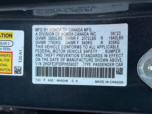 Used 2023 Honda Civic Sport image 29