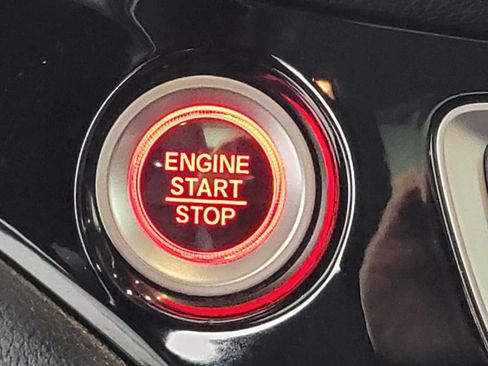 Used 2016 Honda Pilot Elite image 17