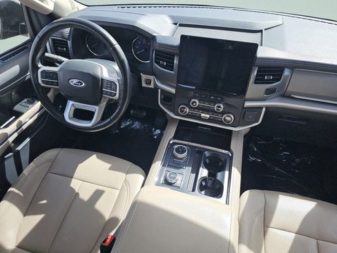 Used 2024 Ford Expedition Max XLT AWD/4WD image 27