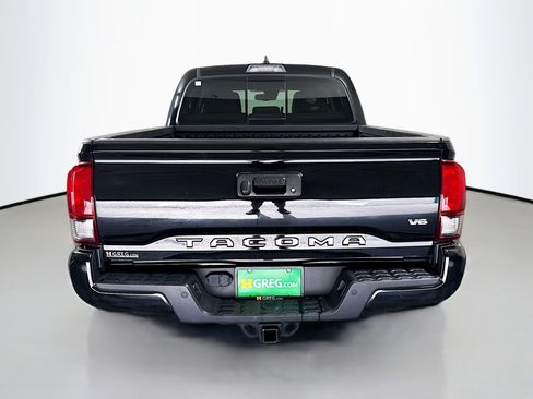 Used 2023 Toyota Tacoma SR5 RWD image 8
