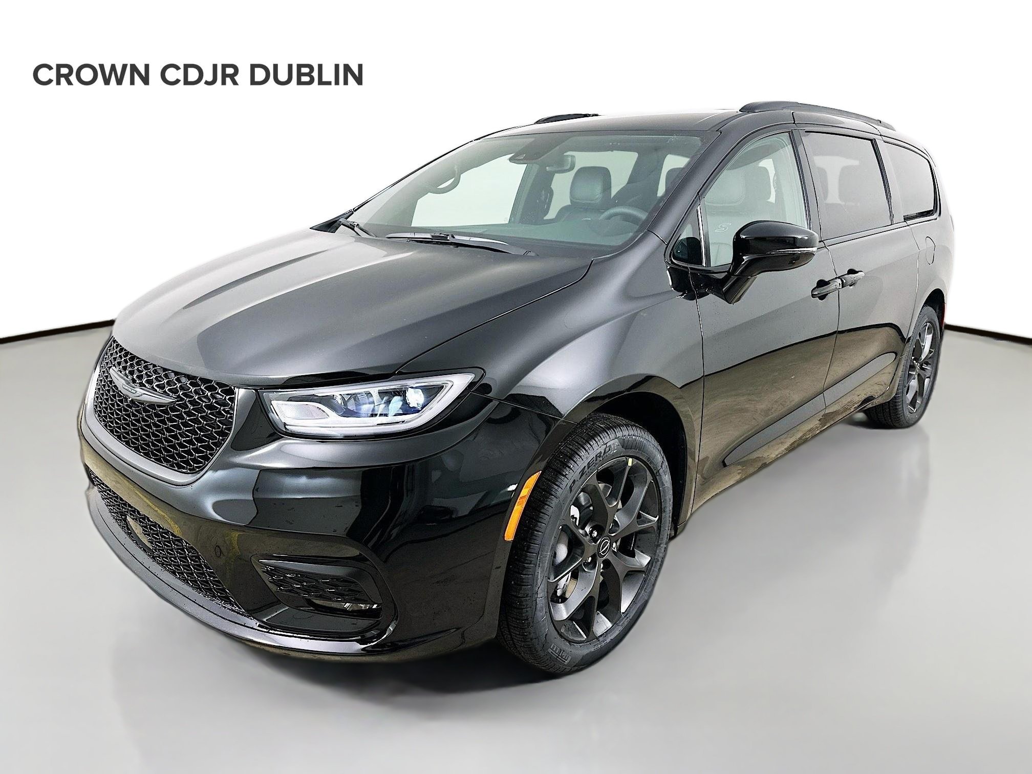 New 2026 Chrysler Pacifica Select w/ S Appearance Package AWD/4WD image 1