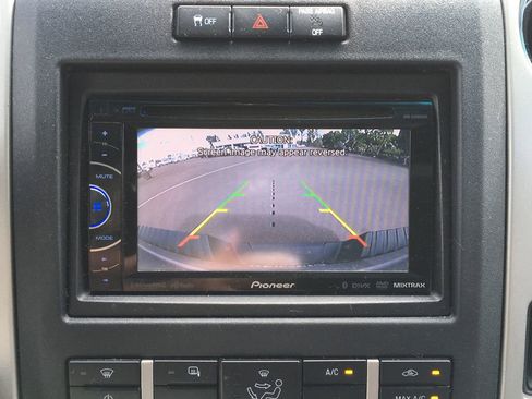 Used 2011 Ford F150 XLT w/ XTR Pkg AWD/4WD image 10
