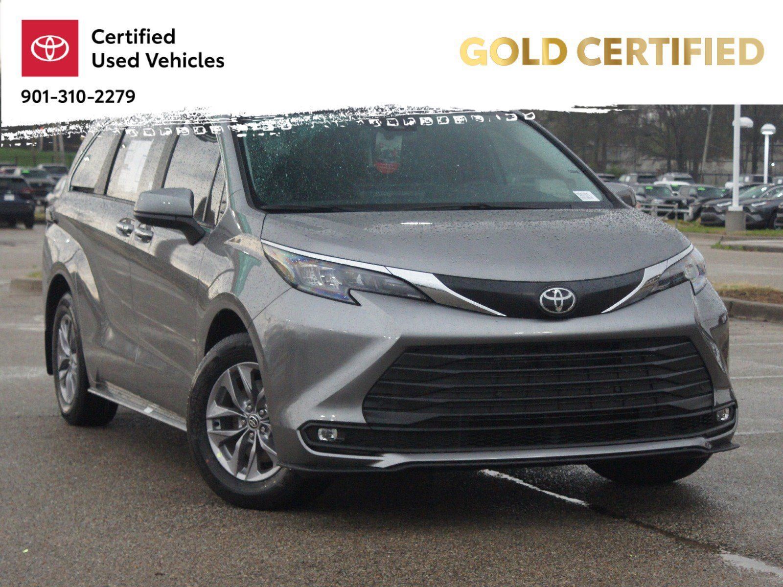 Certified 2026 Toyota Sienna XLE FWD image 7