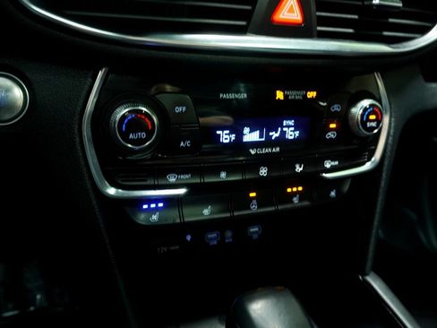 Used 2019 Hyundai Santa Fe AWD image 20